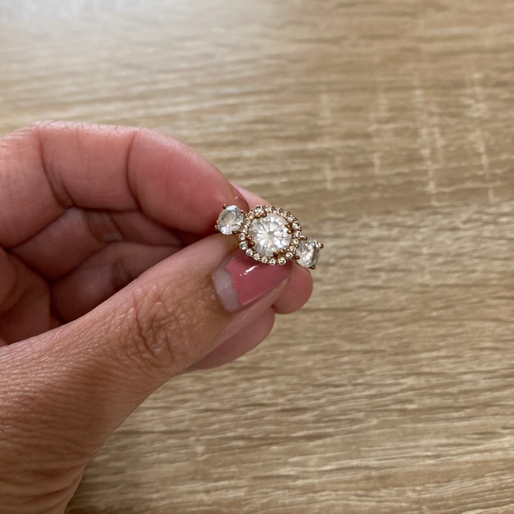 Vintage CZ 3 stone ring